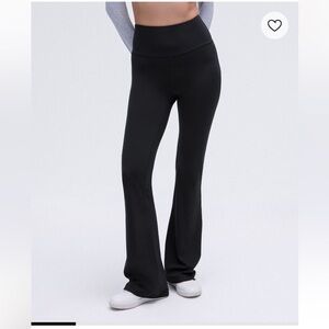 Lululemon Groove Nulu Super-High-Rise Flared